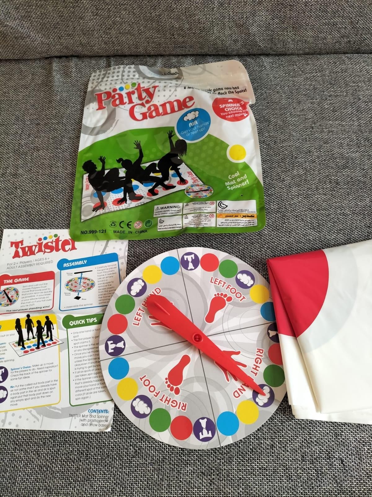 Winning Moves Classic Twister Roposo Clout