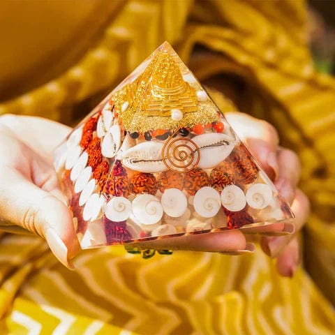 LAXMI PYRAMID SHRI YANTRA GOMATI CHAKRA Zaavio®