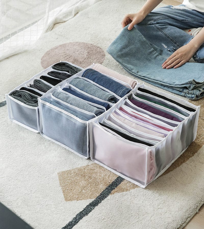 Transparent clothes storage online bags