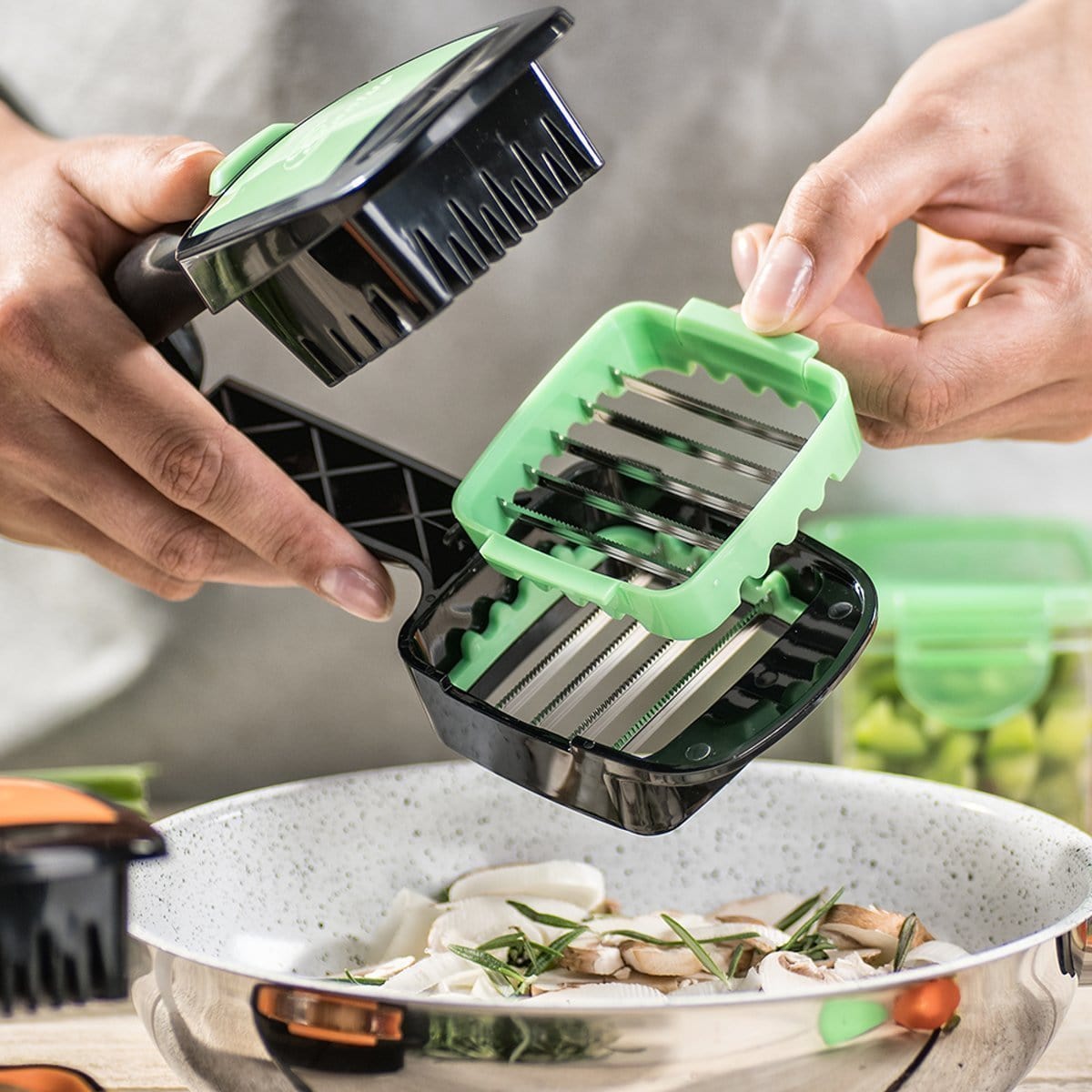 Vegetable Fruit Salad Cutter Slicer Dicer Machine - Slicie™ Shredders & Slicers Green Slicie™ Zaavio®